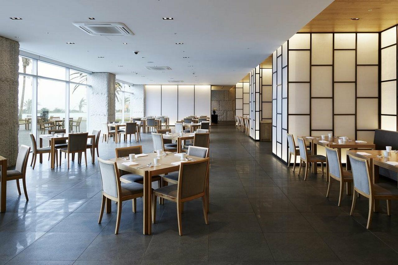 Haevichi & Jeju 5* Seogwipo